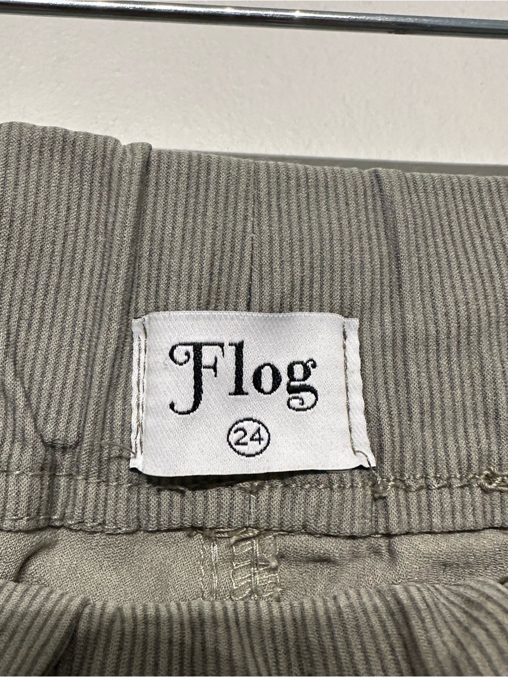 Bevy Flog Gaya Cargo Joggers Green Stripe 24 - Picture 4 of 7